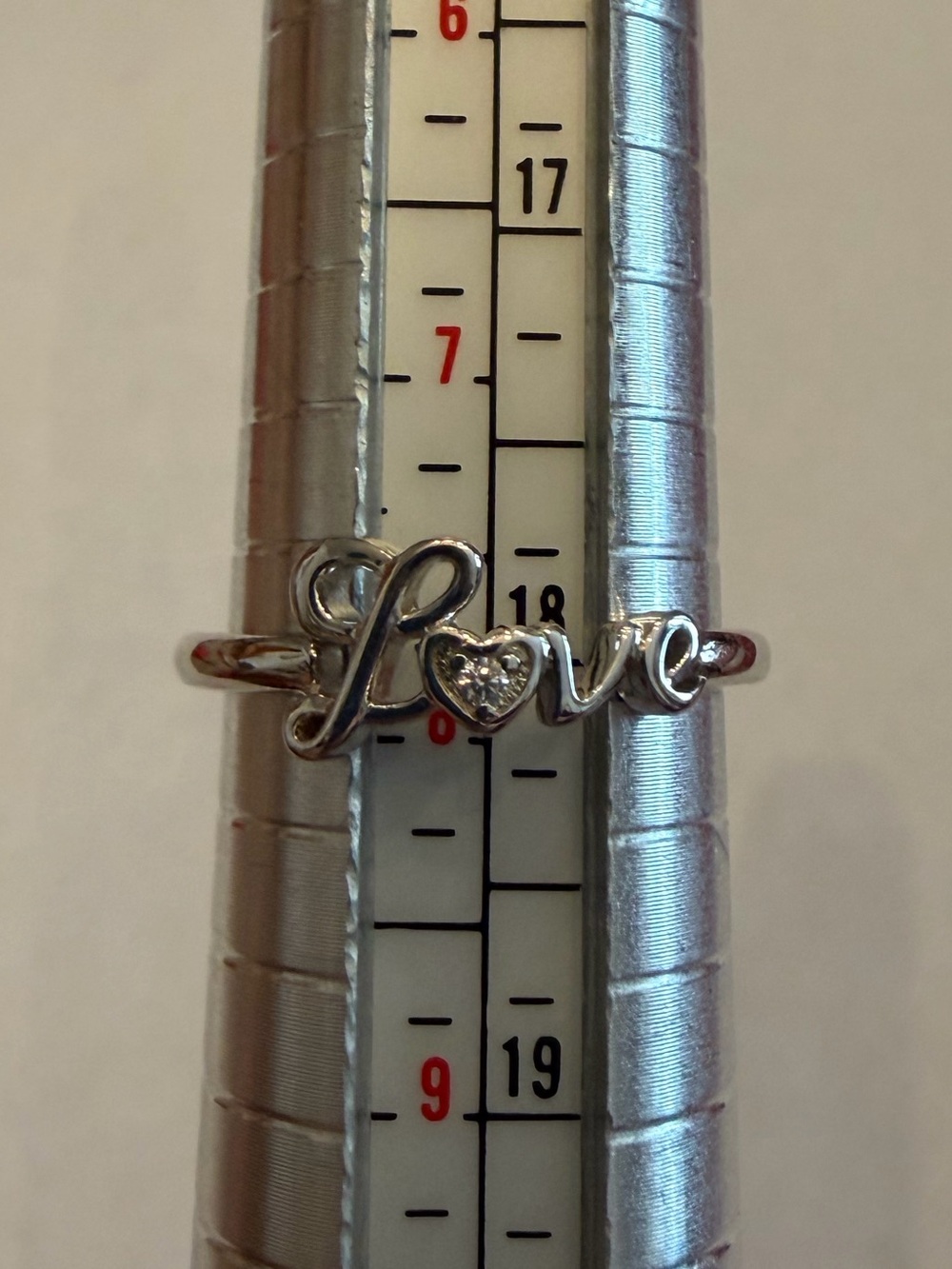Size 8 Fashion Love Ring silver and CZ very pretty ring.